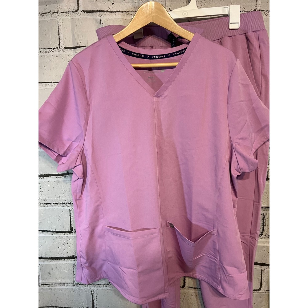Fabletics Feel Good Performance Scrub Set Women XXL/1X Purple V-Neck Joggers